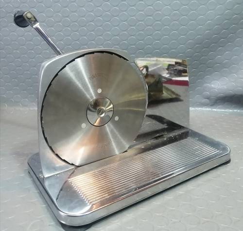 Vintage Pineware Meat/Bread Slicer