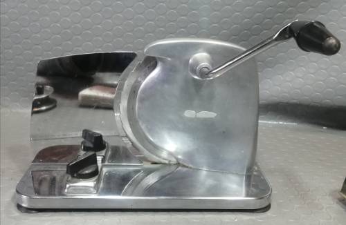 Vintage Pineware Meat/Bread Slicer