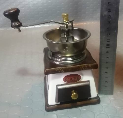Charming porcelain and wood coffee grinder (Working)