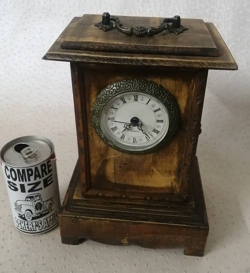 Stunning Wooden Mantel Clock (Working)