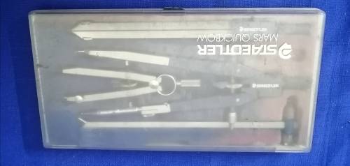 Vintage Staedtler 1980 compass set (Complete)