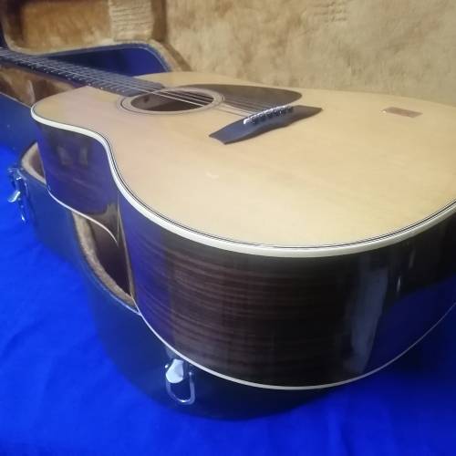 Exquisite!! Rare Hand Finished Vintage Aria OW 35 Acoustic Guitar In Leather bound Case 99% MINT