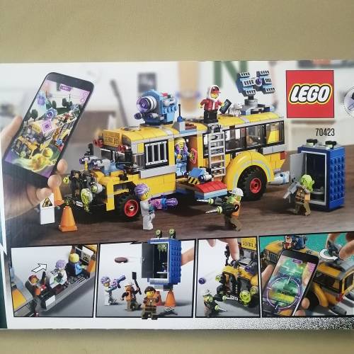 Very Large 689 Piece LEGO 70423 Hidden Side Paranormal Intercept Bus 3000 (New sealed in box)