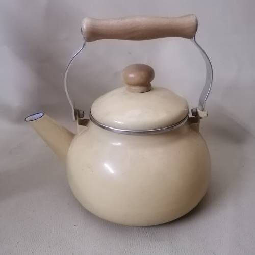 ENAMEL SEDGWICKS THE ORIGINAL OLD BROWN SHERRY CREAM TEAPOT (Like New)