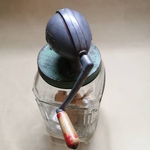 ANTIQUE BLOW HAND CRANK BUTTER CHURN