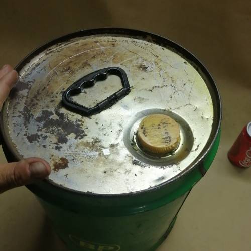 VINTAGE BP 20 LITER OIL DRUM