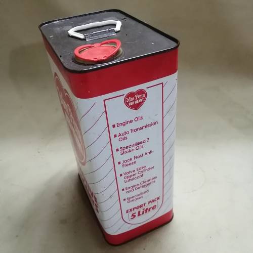 VINTAGE WM PENN RED HEART 5LT GEAR OIL TIN - SEALED AND FULL