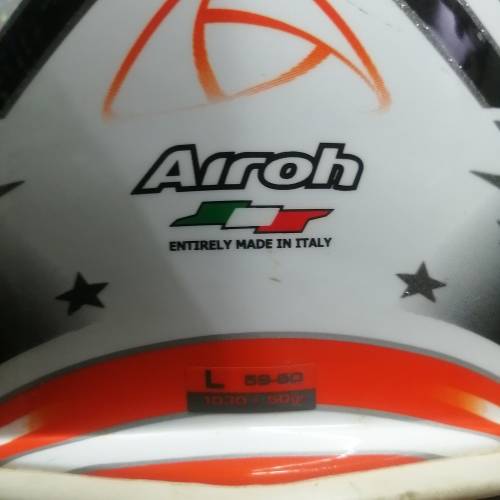 MINT CONDITION AIROH AVIATOR 2.1 CARBON KEVLAR HELMET SIZE L