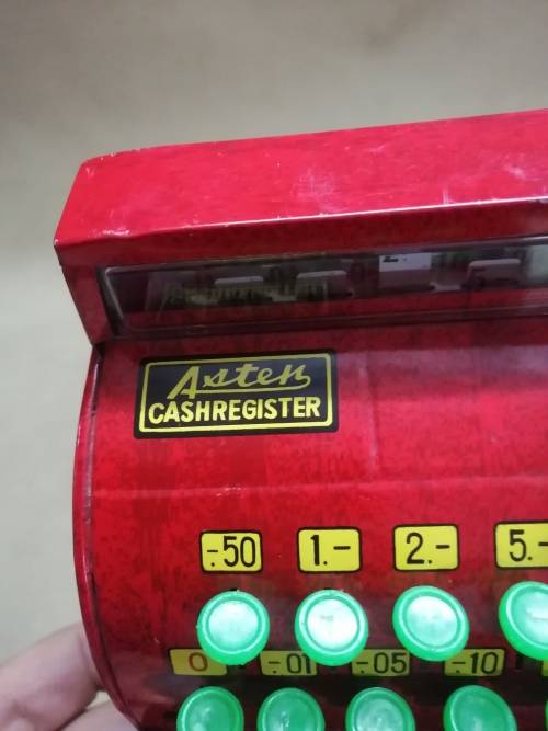 VINTAGE ASTER TIN TOY CASH REGISTER - MINT CONDITION