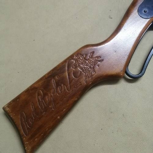 VINTAGE DAISY MODEL 1938B, BB CAL 4,5MM STEEL AIRGUN BY ROGERS AR USA