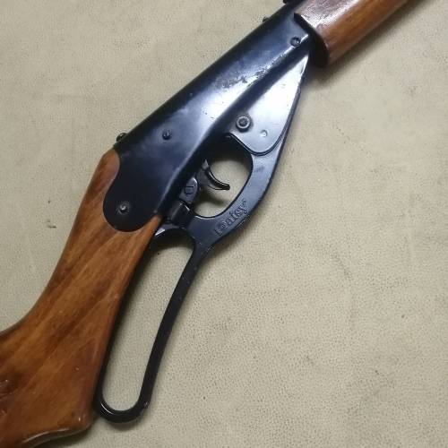 VINTAGE DAISY MODEL 1938B, BB CAL 4,5MM STEEL AIRGUN BY ROGERS AR USA