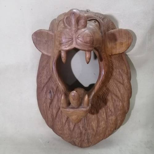 MAGNIFICENT LARGE SOLID WOOD LION AFRICAN MASK CARVING