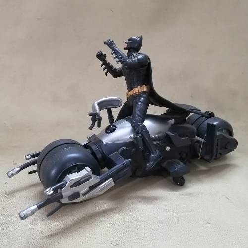 BATMAN DARK KNIGHT RISES ATTACK ARMOR BAT-POD