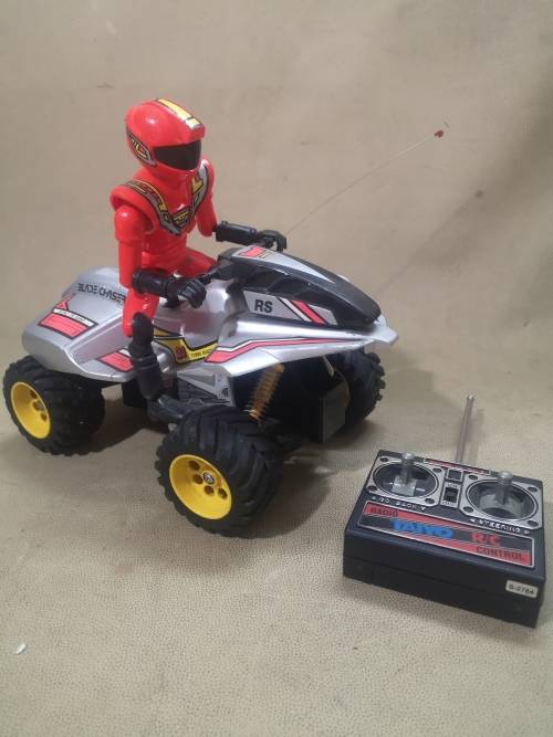 VINTAGE TAIO/TYCO 27MHZ-BLAZECHASER (COMPLETE IN BOX)