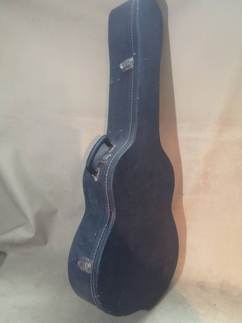 VINTAGE YAMAHA G-55A CLASSICAL GUITAR WITH CASE