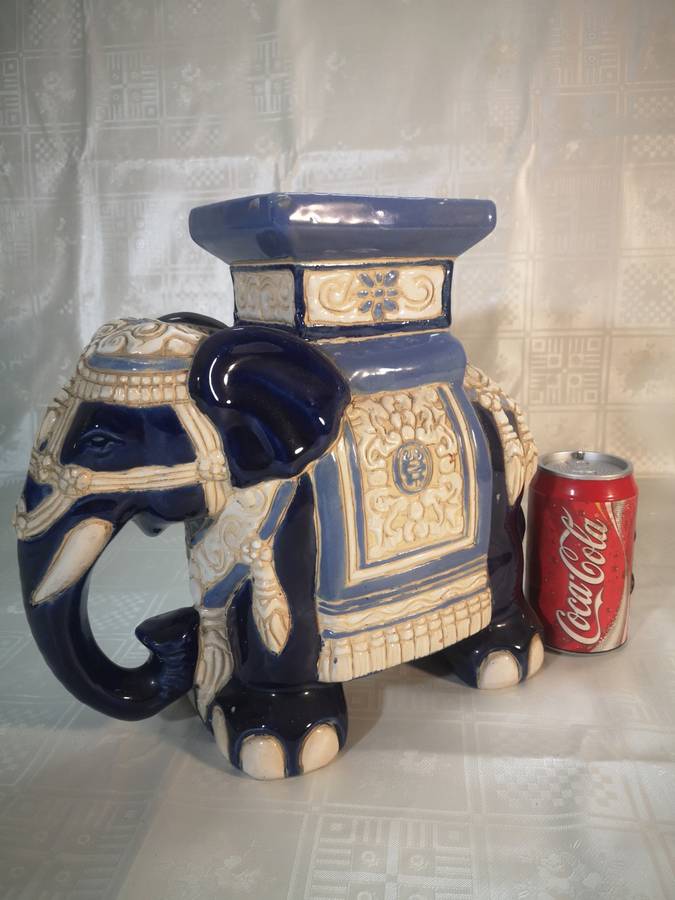 VINTAGE PORCELAIN ORIENTAL ELEPHANT GARDEN STOOL