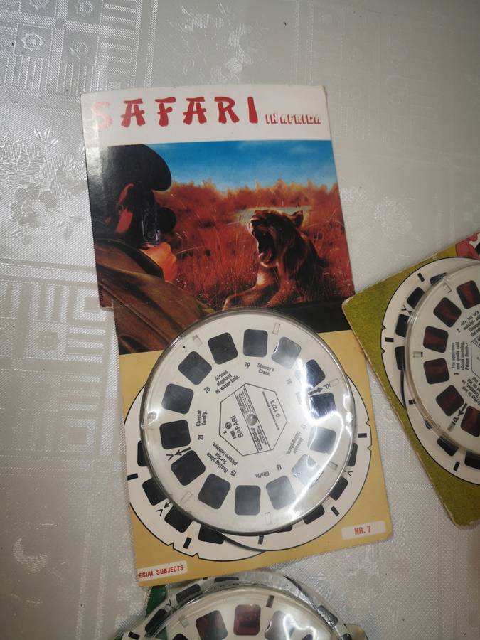 VINTAGE DISNEY MICKEY MOUSE VIEW MASTER WITH COMPLETE ORIGINAL REEL SETS