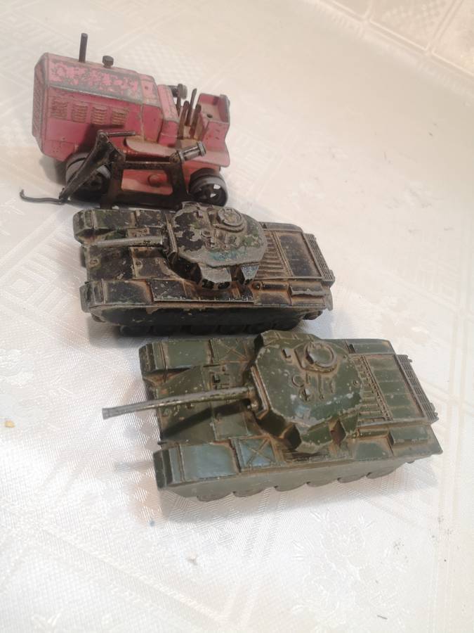 GROUP OF LARGE VINTAGE DINKY SUPER TOYS FOR REPAIRS OR SPARES
