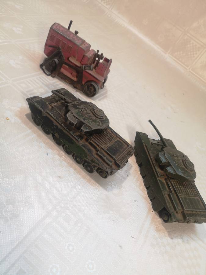GROUP OF LARGE VINTAGE DINKY SUPER TOYS FOR REPAIRS OR SPARES
