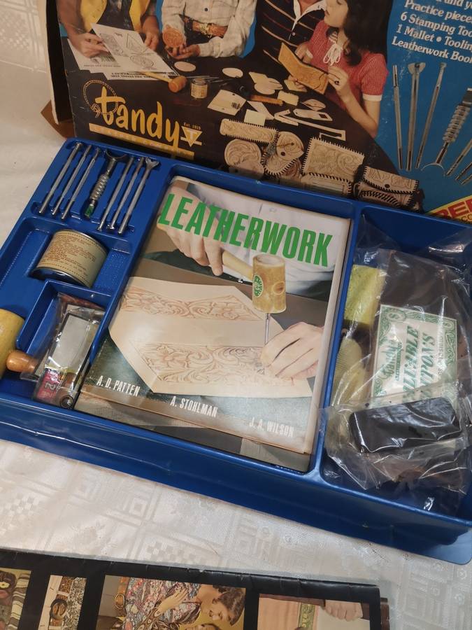 Vintage Tandy Leathercraft Kit - Complete Like New Plus Extras