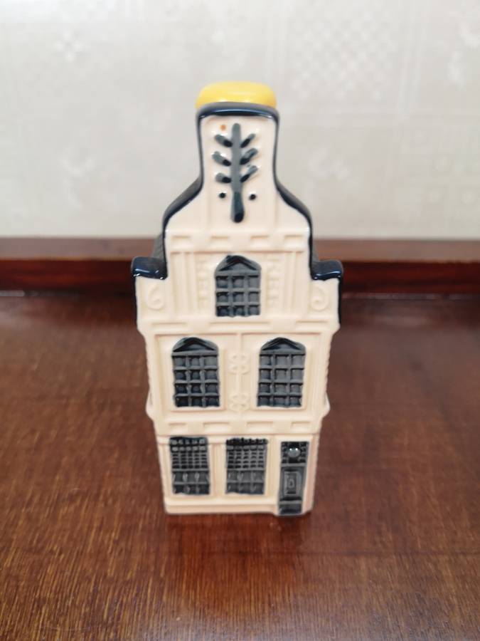 Vintage Delft KLM Bols Miniature House Collectible no 24