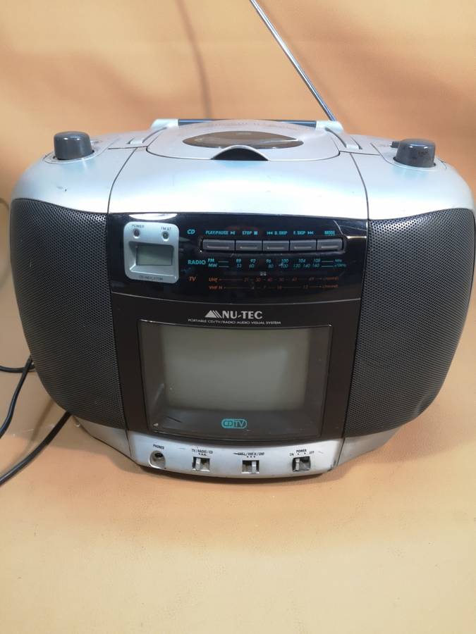NU-TEC CD, Radio and TV, in working condition, work with battery or electric, as per photo
