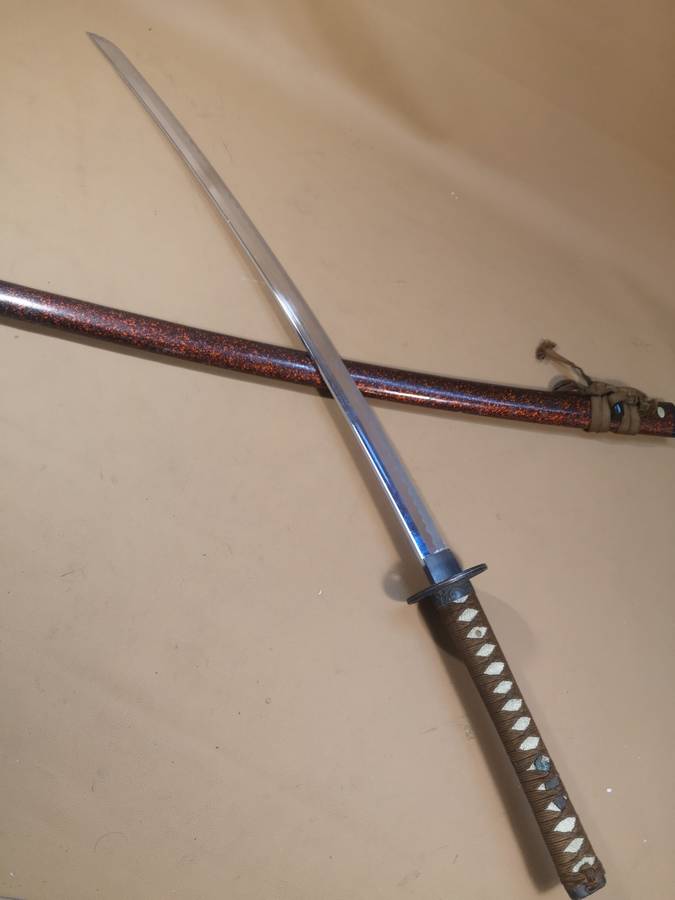 Beautiful Japanese Katana made in Japan 1060mm