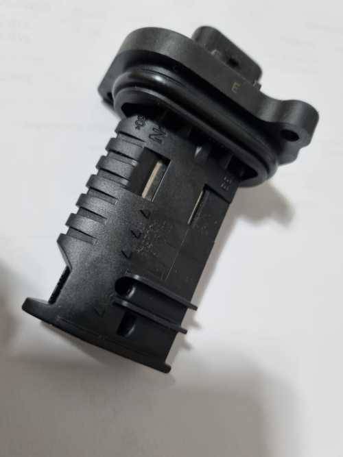 Bmw F10 M5 F11 F12 F13 F30 F31 F20 Original Maf Sensor 7602038 0280218266