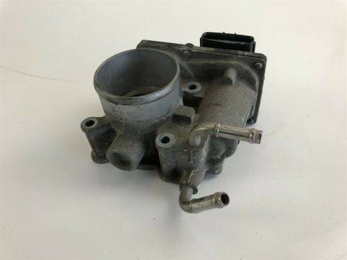 Toyota Yaris Verso Original Throttle Body 22030-47010