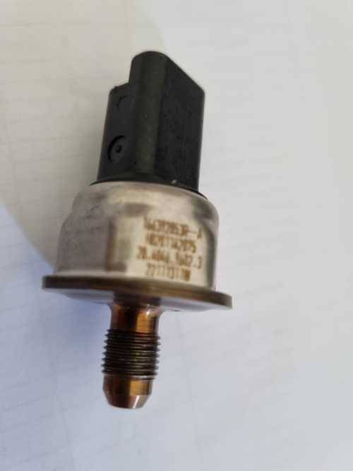Renault Nissan 1.2 Fuel Rail Pressure Sensor 166392853R 1663928  22630-00Q2M 411760036