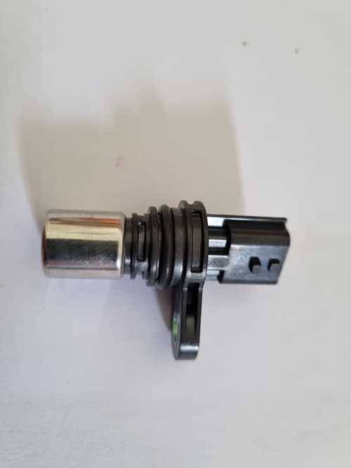 Datsun GO Nissan Camshaft  Position Sensor 23731-1HC1A