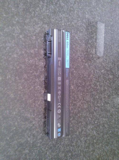 Genuine Dell Latitude E5420 E5520 E6420 E6520 Laptop Battery. Please read discription.