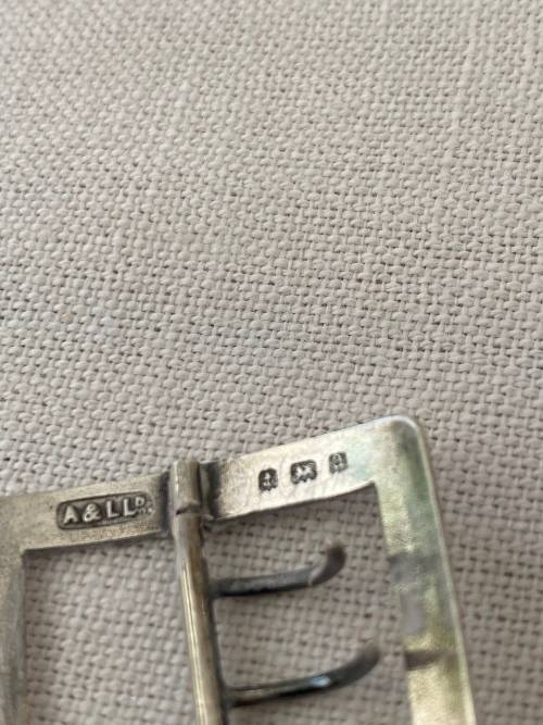 SILVER BUCKLE HSS MARKINGS ANCHOR RAMPANT AND A