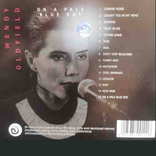 Wendy Oldfield On a Pale Blue Dot : CD