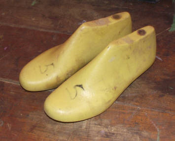 Vintage Shoe Last Size 5