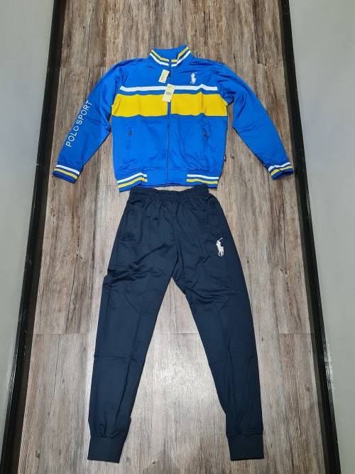 NEW LARGE UNISEX  TRACKSUIT (SEE DESCRIPTION)