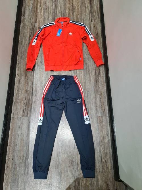 NEW UNISEX XXL TRACKSUIT (SEE DESCRIPTION)