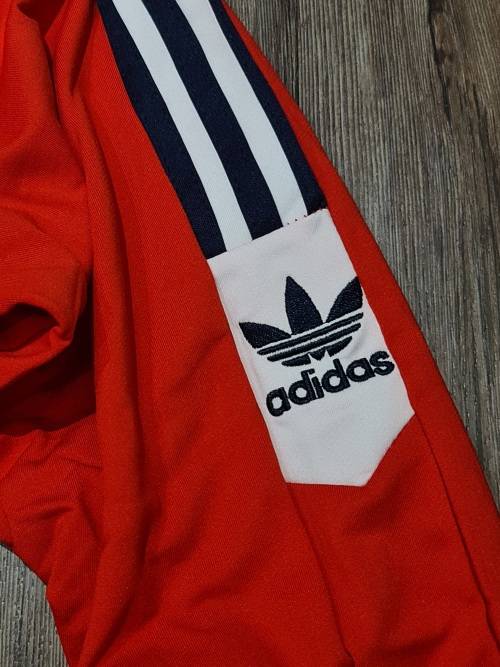 NEW UNISEX XXL TRACKSUIT (SEE DESCRIPTION)