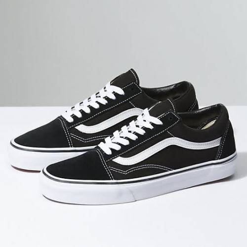 NEW UNISEX VAN'S OLD SKOOL - UK 6