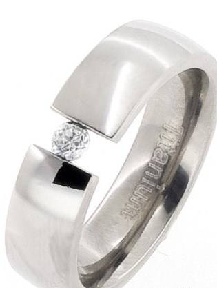 BEAUTIFUL TITANIUM RING