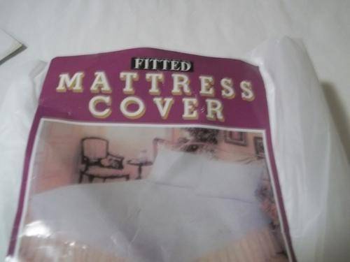 Mattress protector
