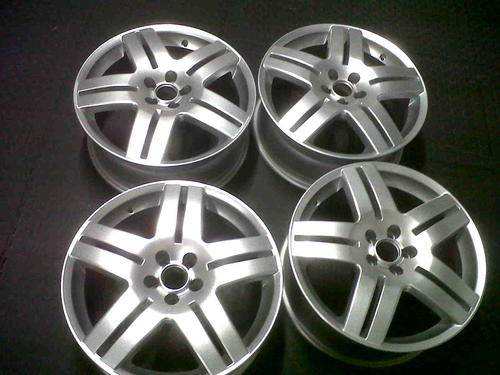 VW 17" Longbeach reps