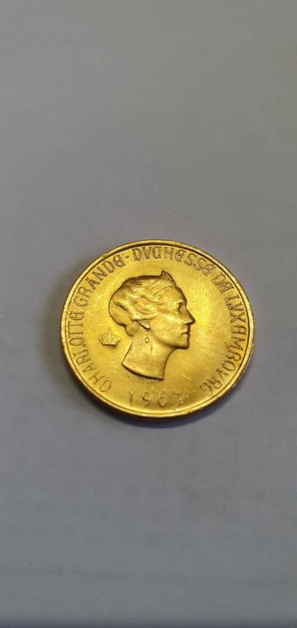Rare Gold coin! 1963 20 Franc 100th anniversary of grand Duchess of Luxembourg