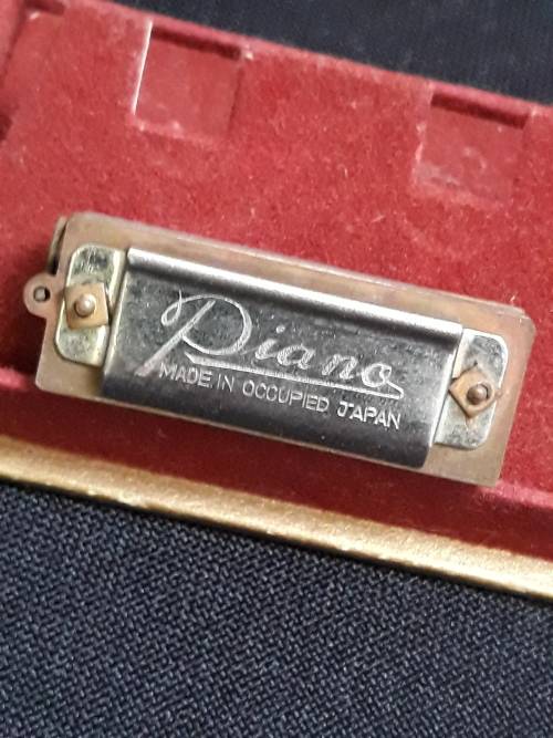 Vintage Piano 1945 - 1952 MINI Harmonica Made In Occupied Japan  Size: 35 x 13 mm  `Rare Find` C41