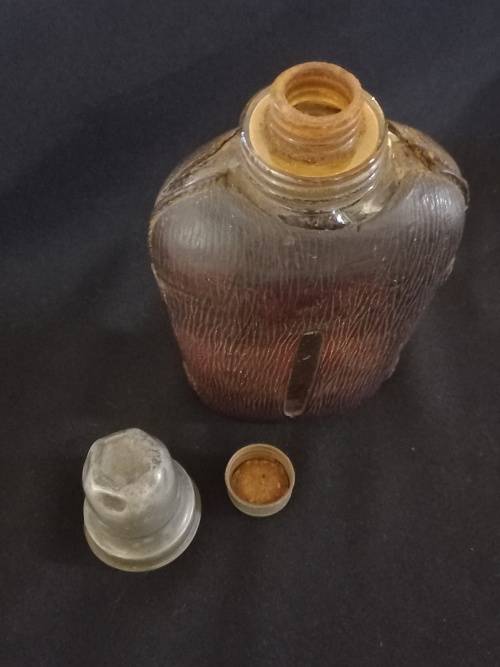 Antique Leather and Glass Hip Flask with Shot Cup - Size: 190 x 95mm