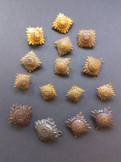 British Mix Rank Pips Insignia    ` One Bid For The Lot `                F16
