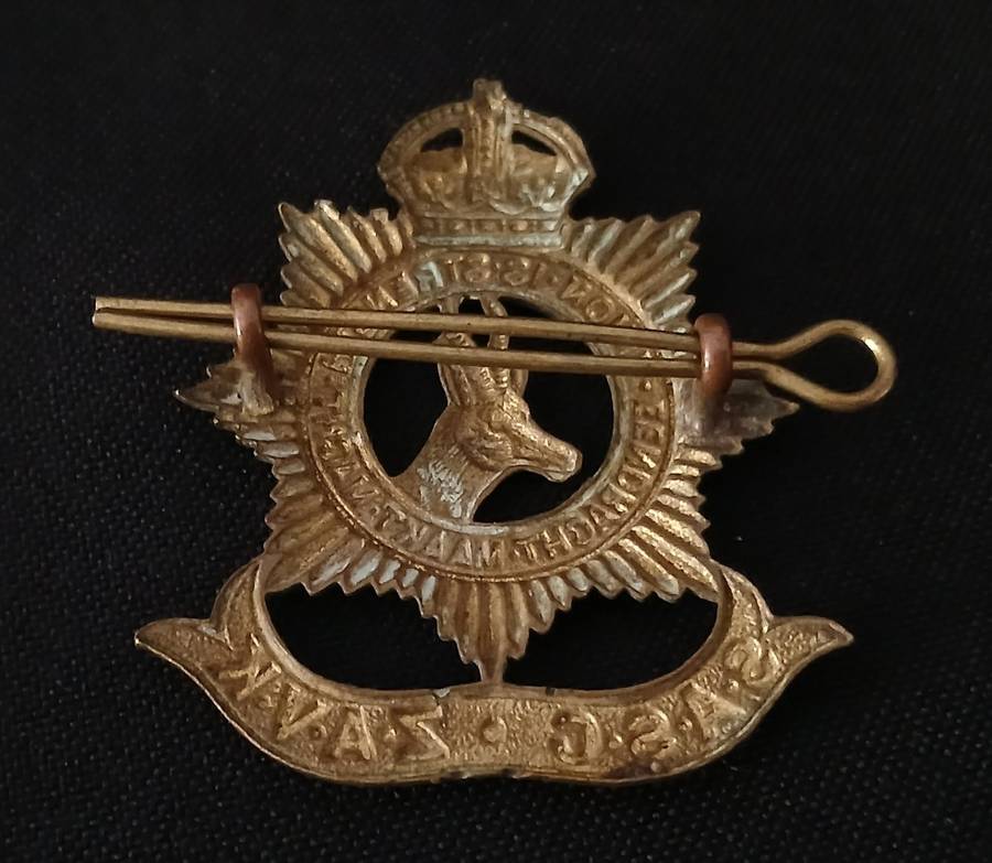 S.A.S.C - Z.A.V.K  SERVICE CORPS CAP BADGE  1916 - 18    ` RARE `             R35