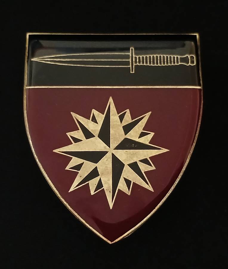 South Africa Special Forces School Regiment Shoulder Flash ( Maroon and Black NOT ISSUED )  R86