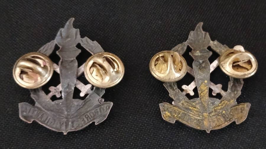 REGIMENT SKOONSPRUIT / REGIMENT SCHOONSPRUIT COLLAR BADGES R79