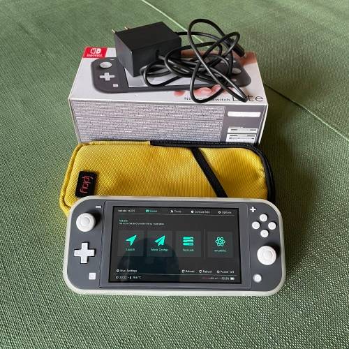 Nintendo Switch Lite with Pico Fly / Hwfly installed 128GB SD Card